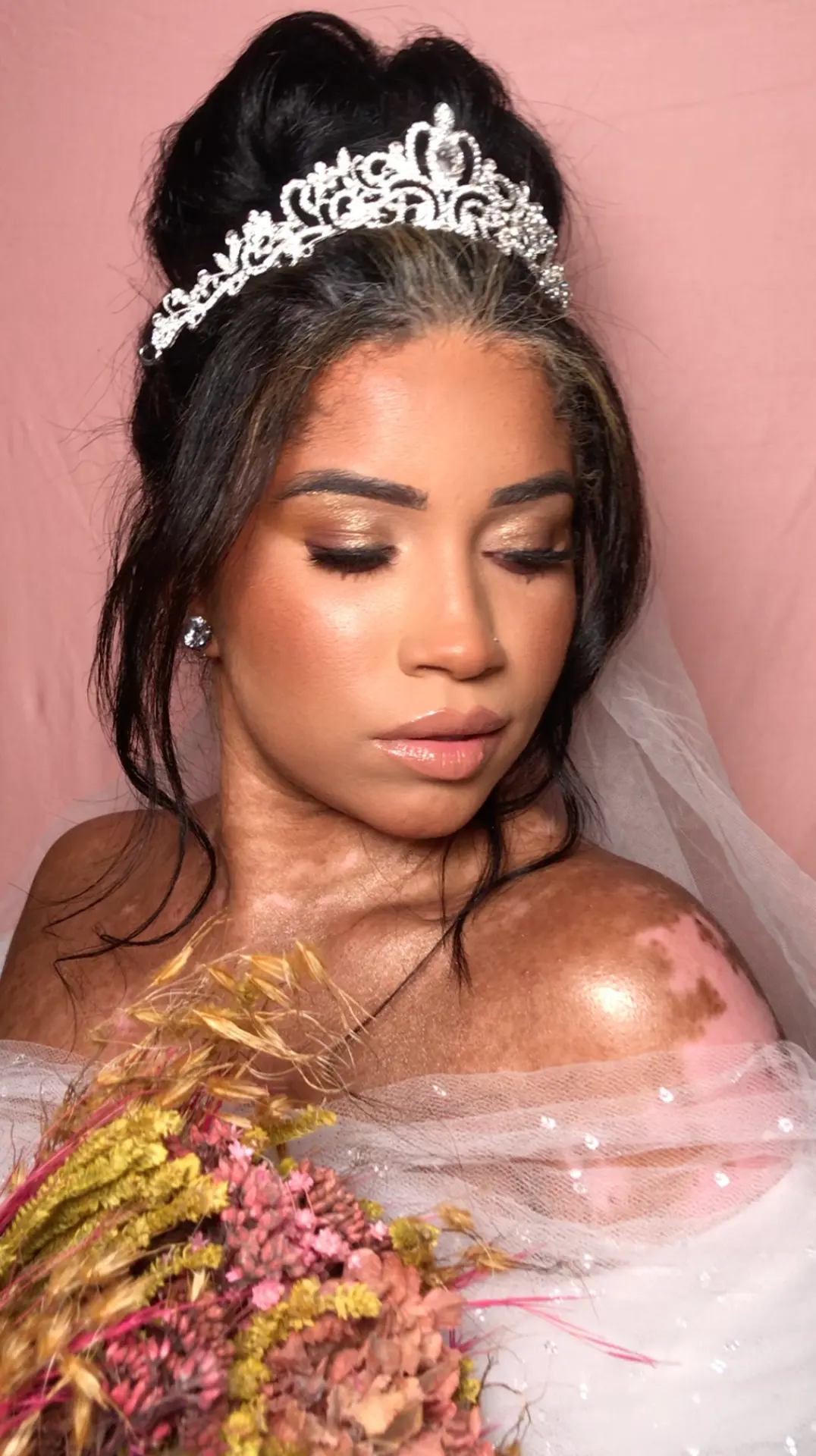 Penteado e maquiagem — festas e eventos